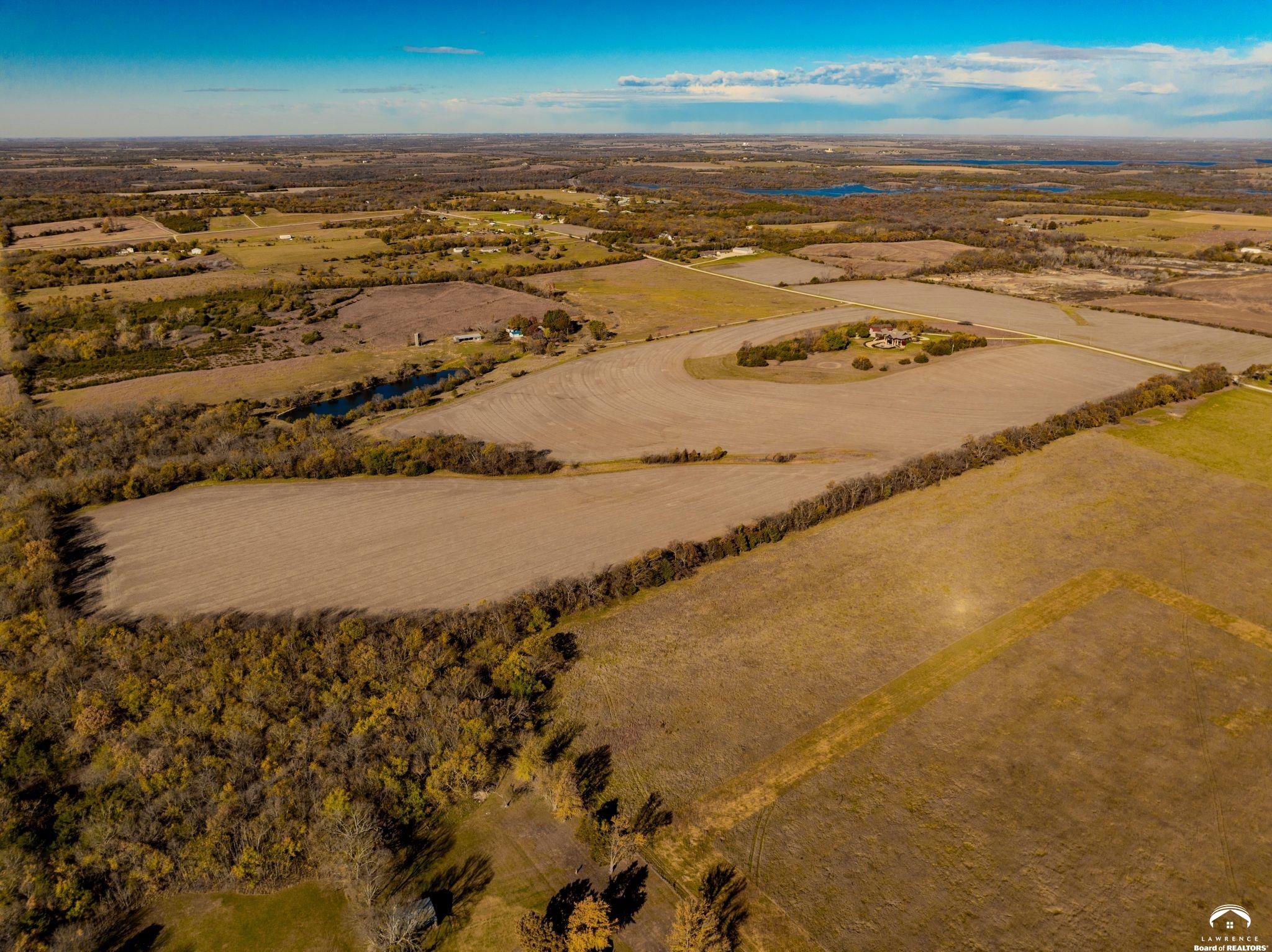 627 North 900 Road Lawrence, KS 66047 - Photo 25 of 36