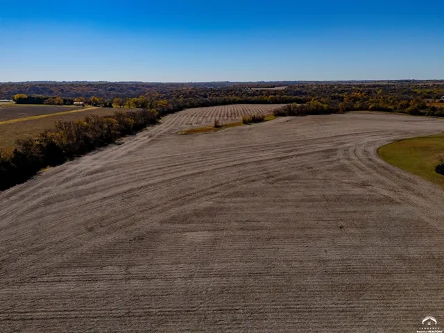 $423,000 | 627 North 900 Road, Lawrence, KS 66047