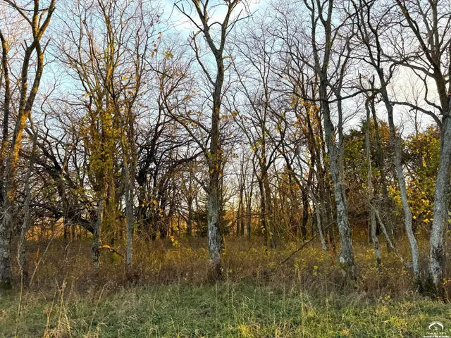 $423,000 | 627 North 900 Road, Lawrence, KS 66047