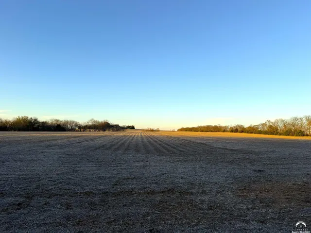 $423,000 | 627 North 900 Road, Lawrence, KS 66047