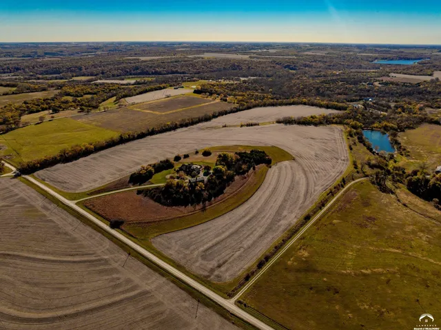 $423,000 | 627 North 900 Road, Lawrence, KS 66047