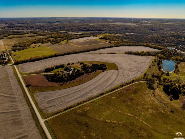 $423,000 | 627 North 900 Road, Lawrence, KS 66047