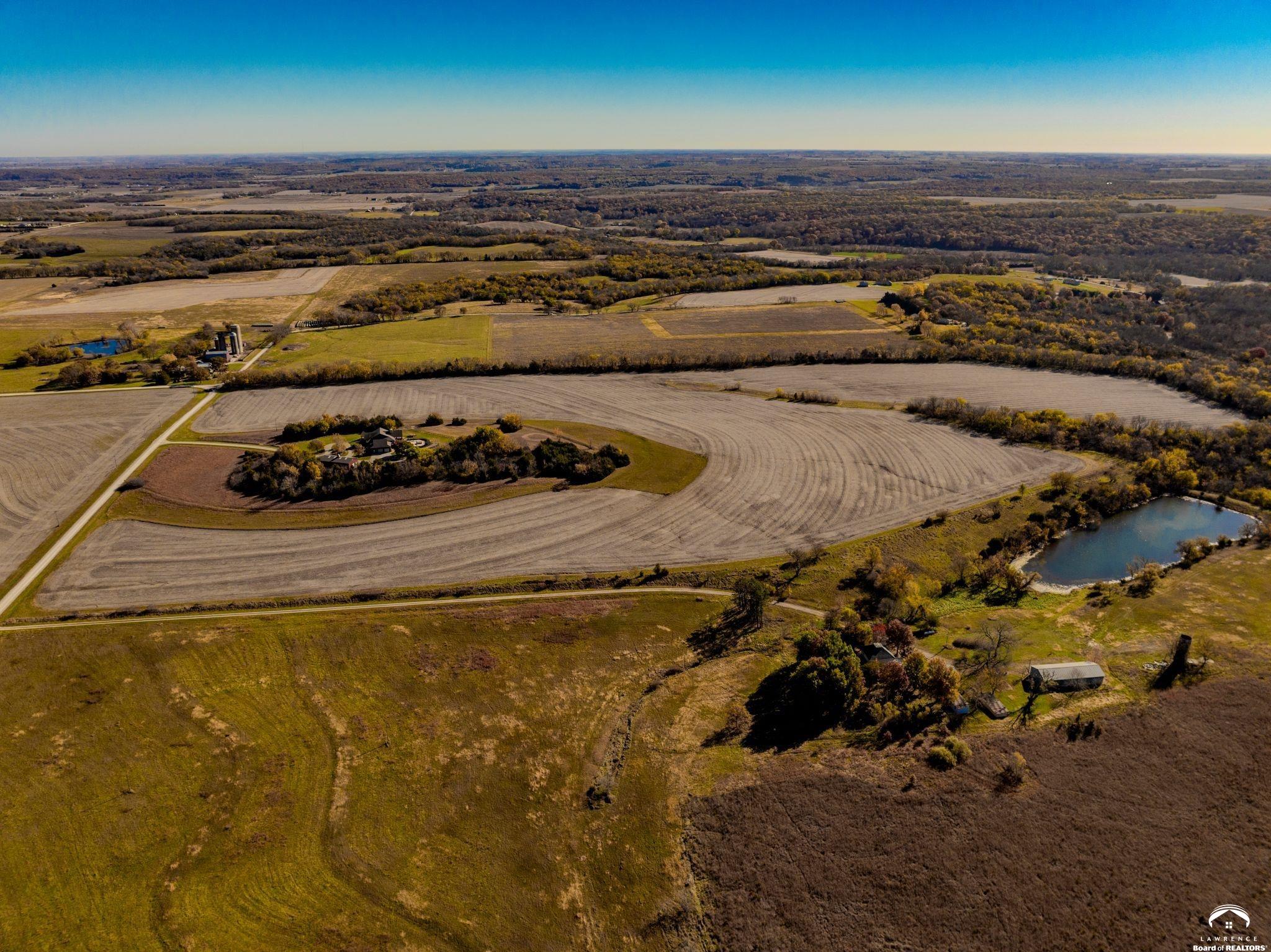 627 North 900 Road Lawrence, KS 66047 - Photo 9 of 36