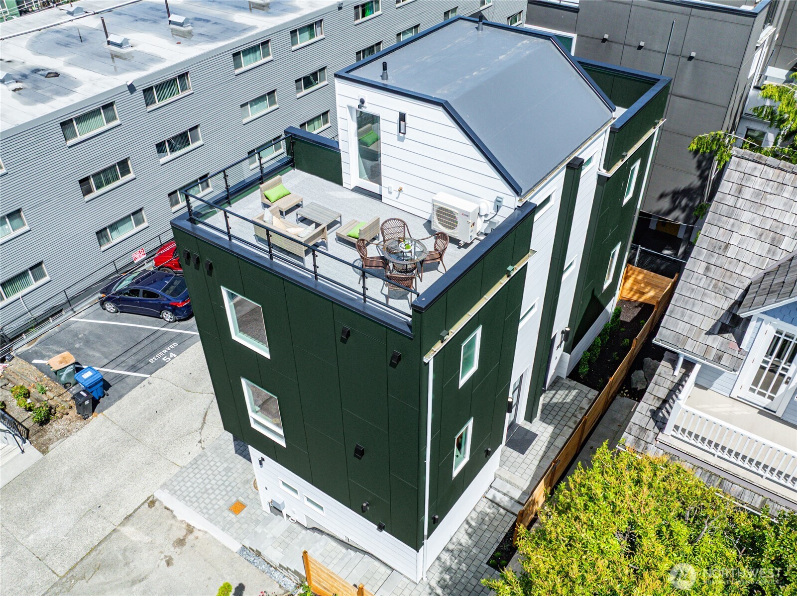 2817 Franklin Avenue East, Unit A Seattle, WA 98102 - Photo 24 of 24