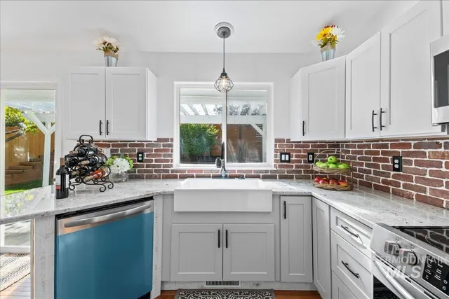 $364,900 | 545 Sawtooth Street, Mountain Home, ID 83647