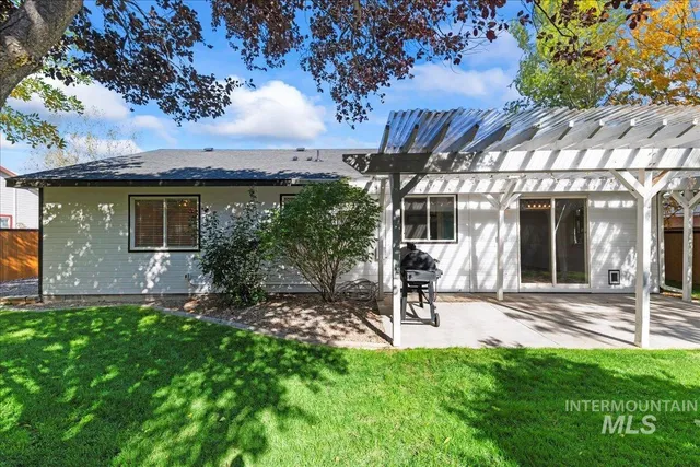 $364,900 | 545 Sawtooth Street, Mountain Home, ID 83647