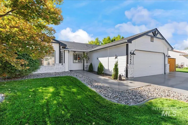 $364,900 | 545 Sawtooth Street, Mountain Home, ID 83647