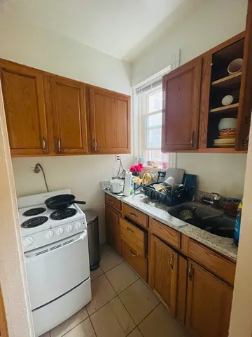 $2,575 | 11 Tetlow Street, Unit 38, Boston, MA 02115