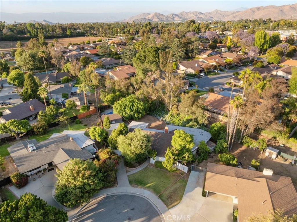 2807 Wyoming Way Riverside, CA 92506 - Photo 34 of 40 an aerial view of residential houses with outdoor space