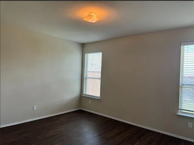 $1,650 | 921 Swan Ridge Drive, Sherman, TX 75092