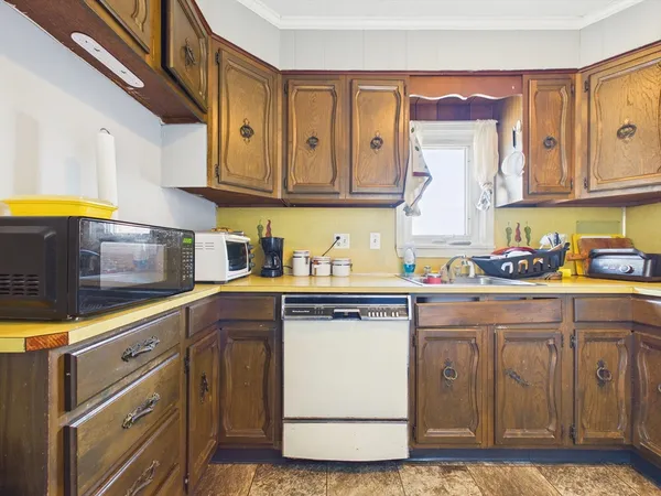 $680,000 | 73 Wooley Street, Fall River, MA 02724