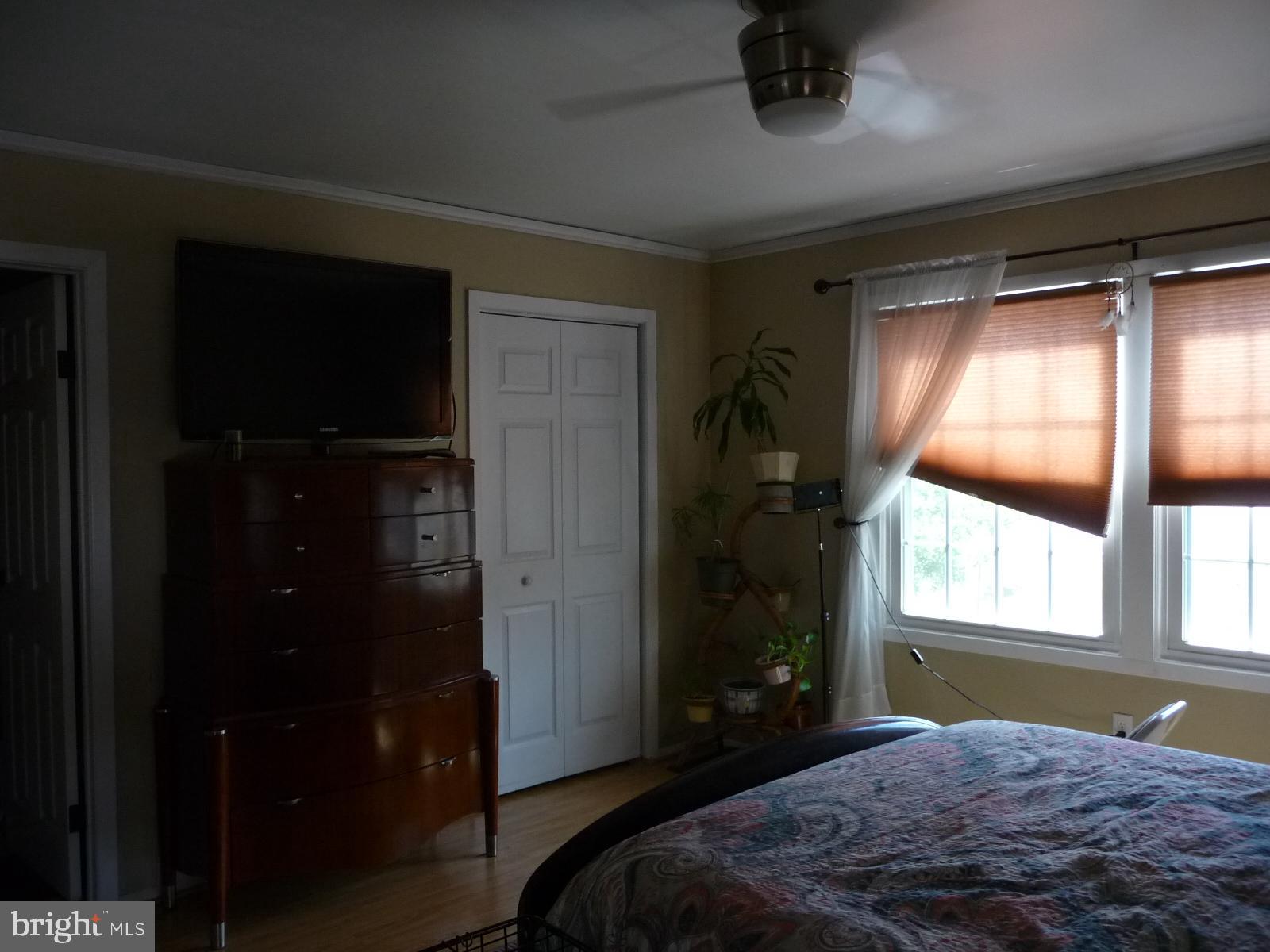 8995 Springview Road Philadelphia, PA 19115 - Photo 24 of 33