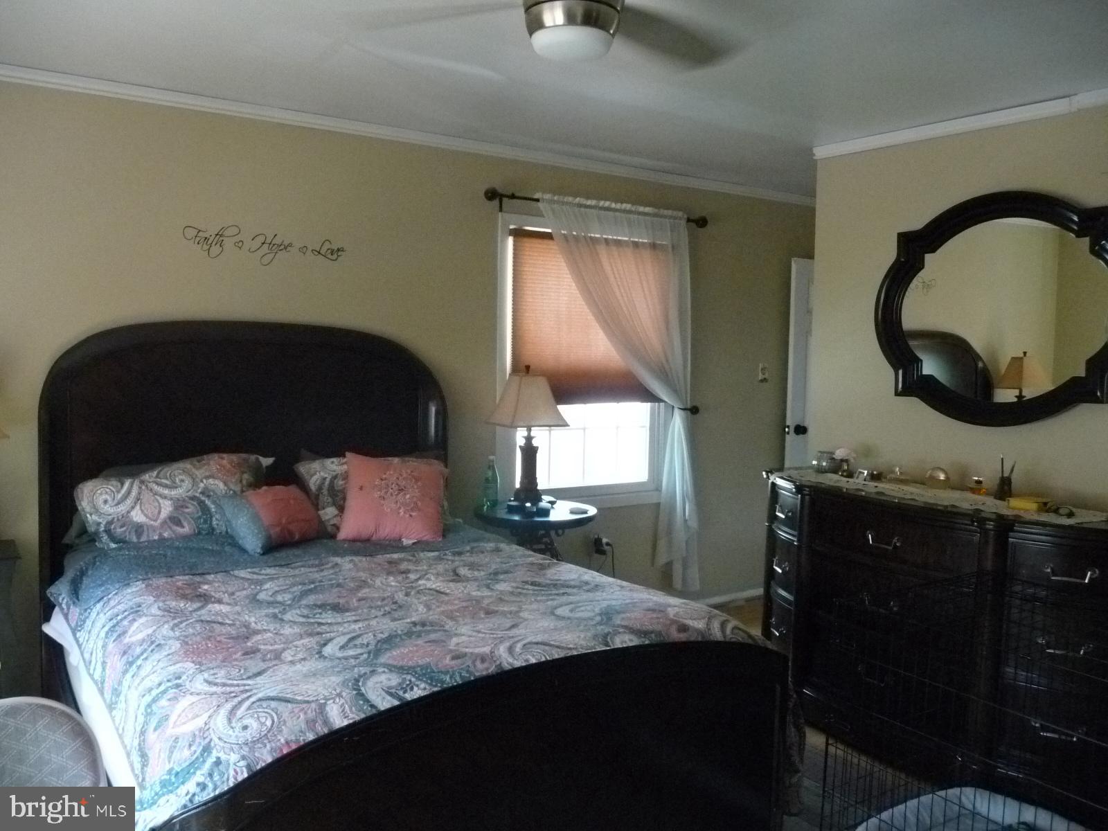 8995 Springview Road Philadelphia, PA 19115 - Photo 27 of 33