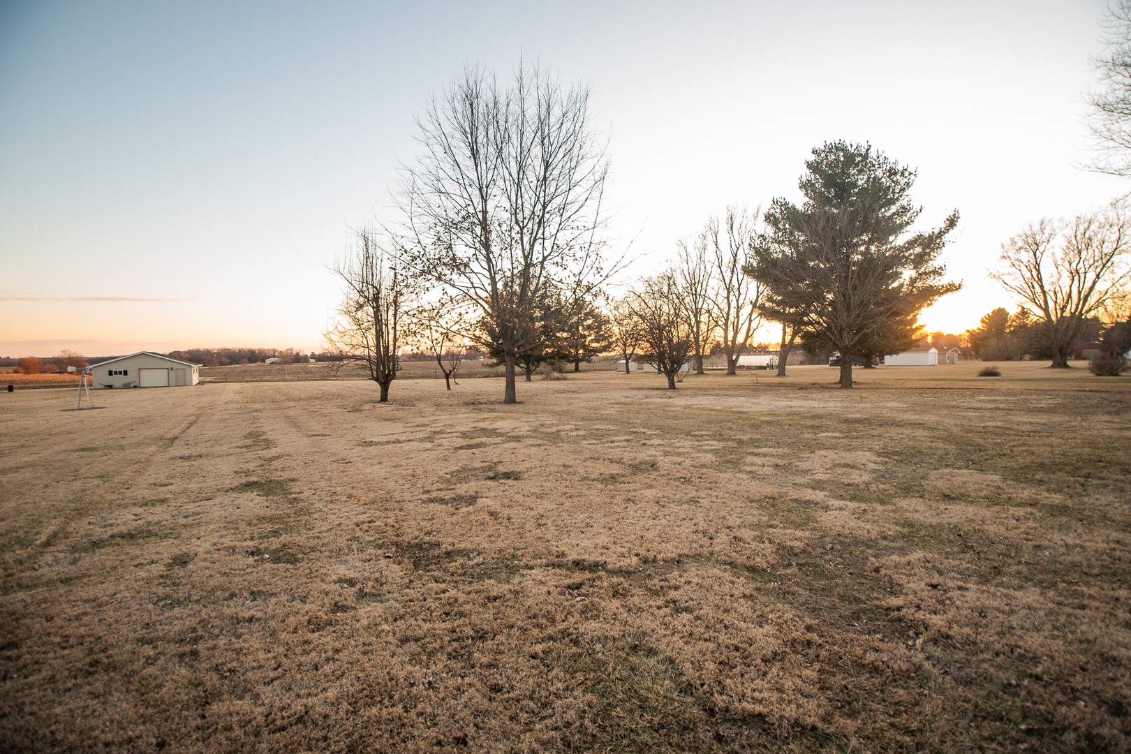 593 Penrose Road Dixon, IL 61021 - Photo 5 of 56