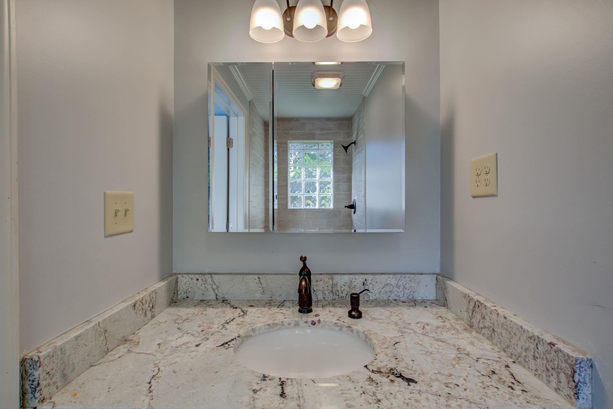 11110 Robin Road Fairhope, AL 36532 - Photo 15 of 31