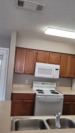 $1,250 | 8804 Schick Road, Unit C, Austin, TX 78729