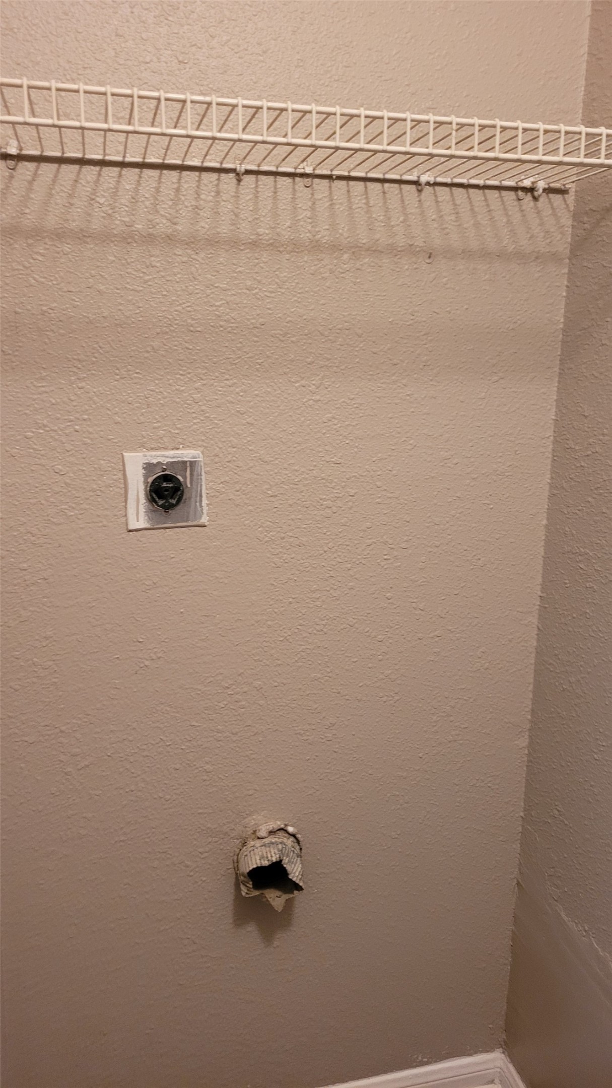 8804 Schick Road, Unit C Austin, TX 78729 - Photo 5 of 26 View of laundry area