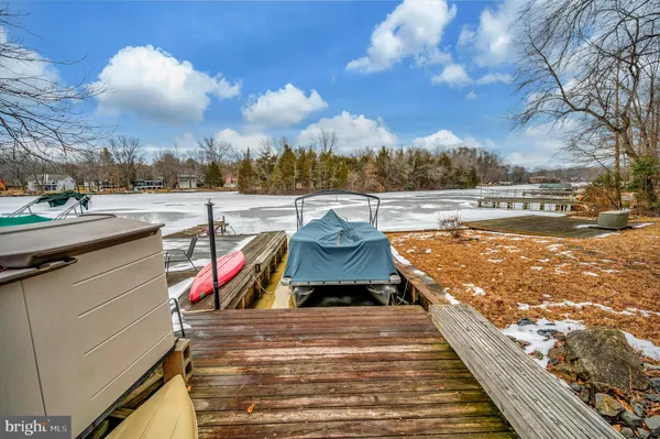 $775,000 | 2005 Lakeview Parkway, Locust Grove, VA 22508