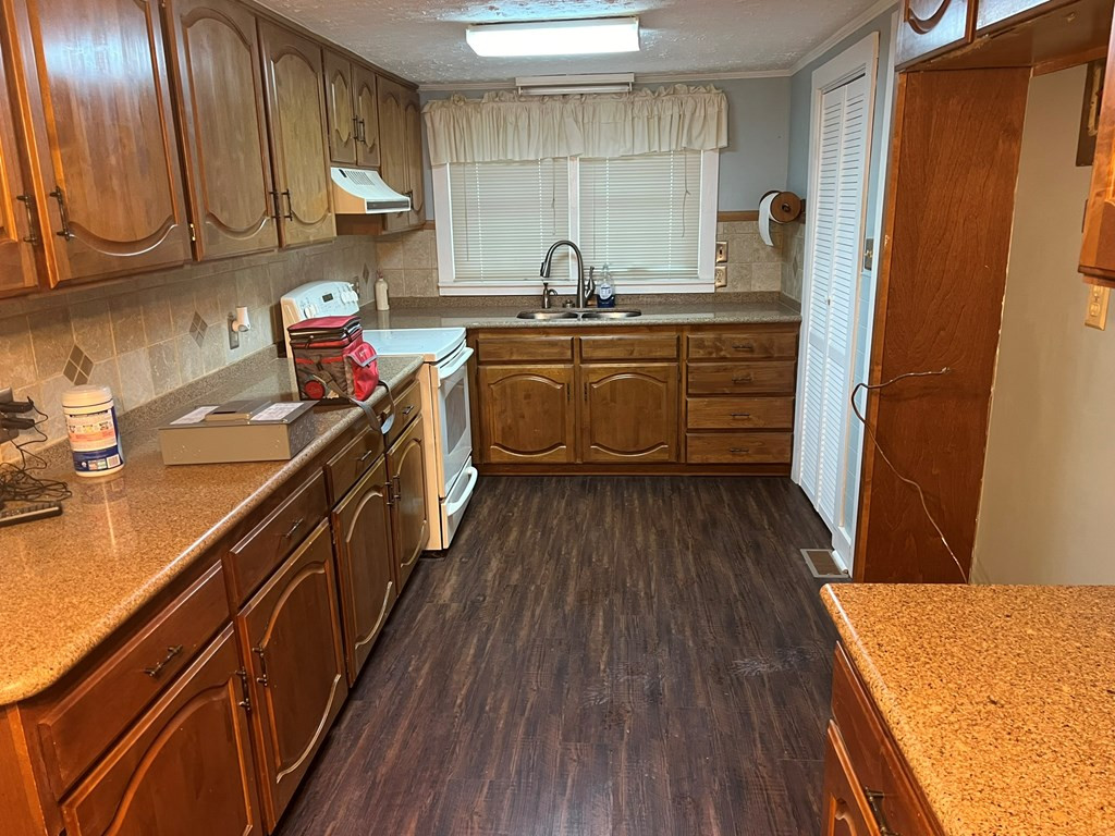 895 Rivelon Road Southwest Orangeburg, SC 29115 - Photo 8 of 17 Photo 8