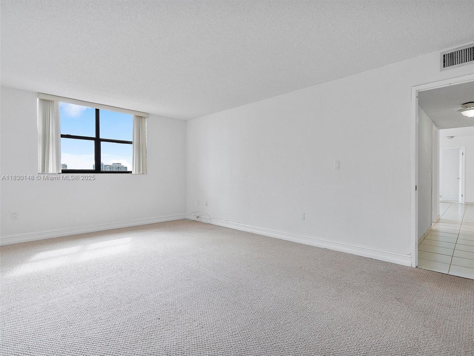 210 174th Street, Unit 2005 Sunny Isles Beach, FL 33160 - Photo 23 of 38