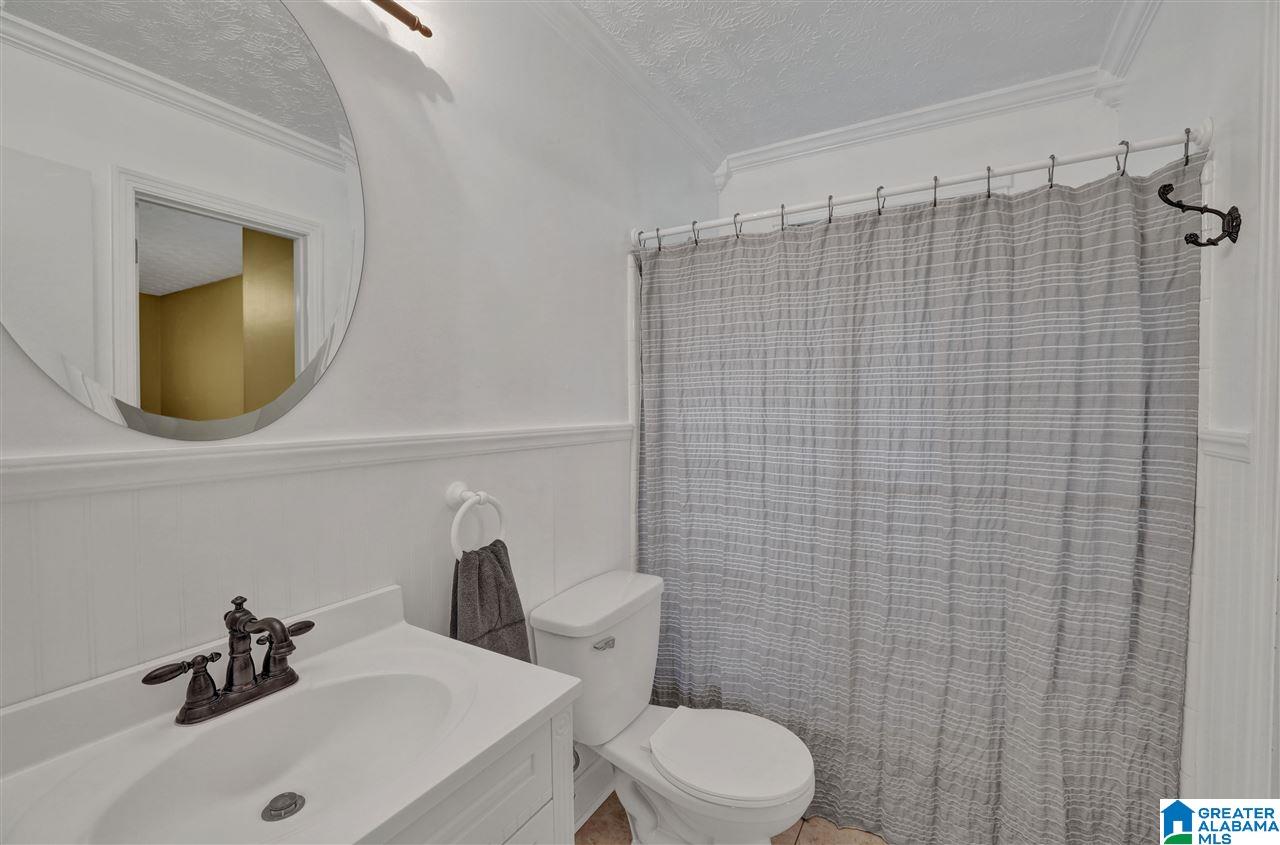 2412 Carmel Road Birmingham, AL 35235 - Photo 8 of 18