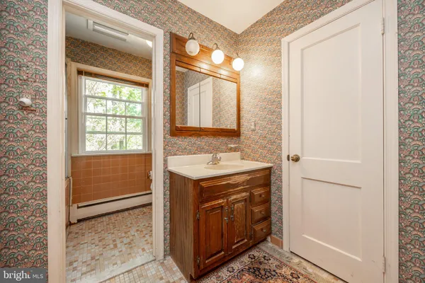 $899,000 | 707 Monument Road, Malvern, PA 19355