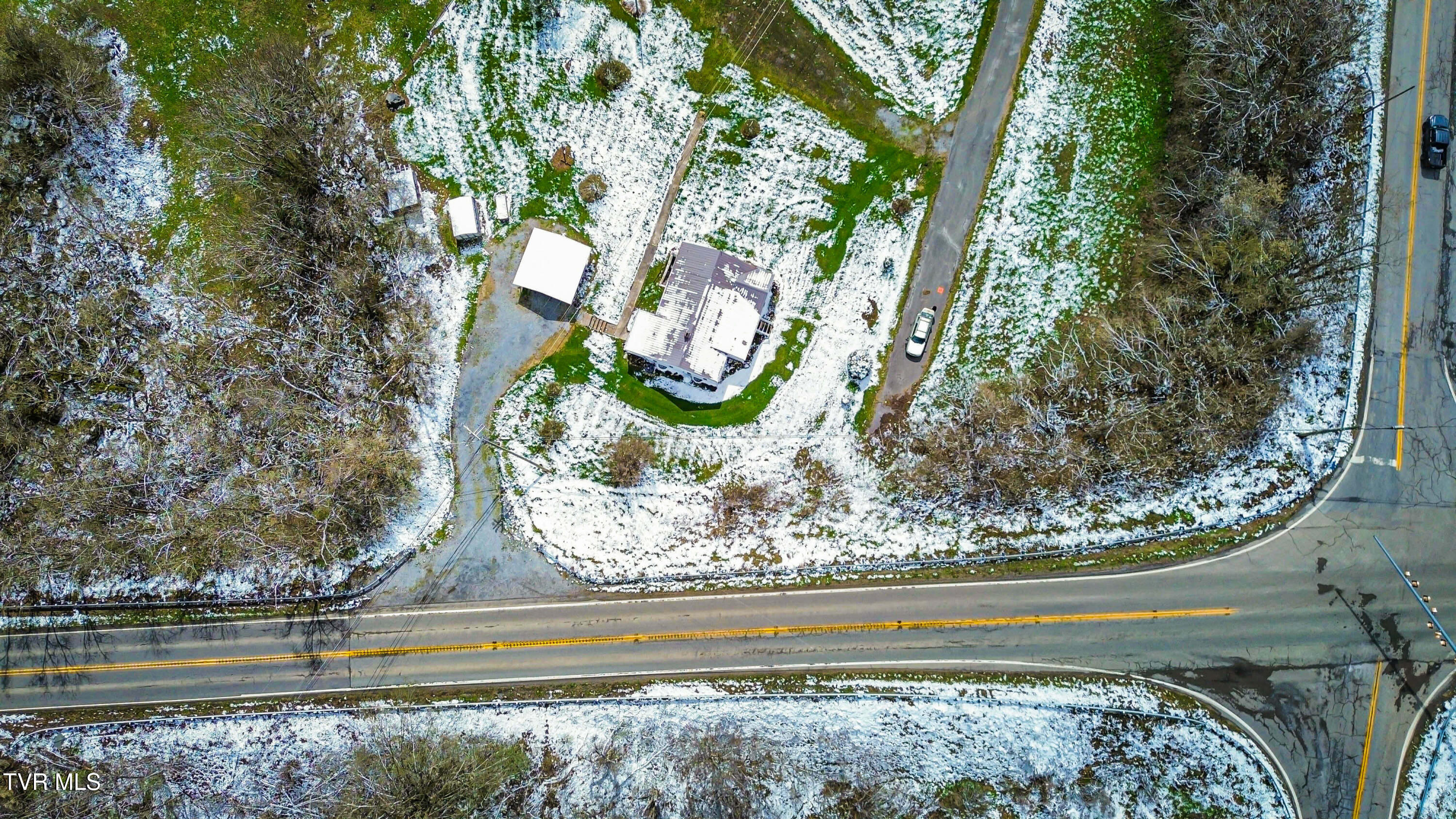 18 Old Quarry Road Saltville, VA 24370 - Photo 14 of 31 Messenger_creation_A562D18D-7812-4CD5-A4