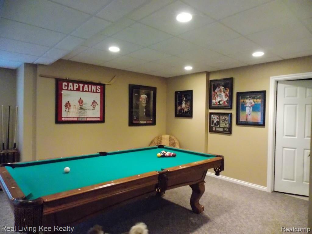 4079 Jacquelynn Court Rochester, MI 48306 - Photo 23 of 33 48.jpg