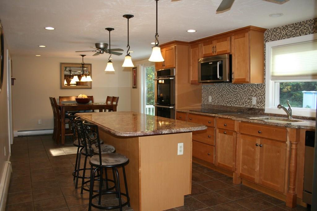 31 Old Powder House Road Lakeville, MA 02347 - Photo 5 of 25 Gallery Image 5