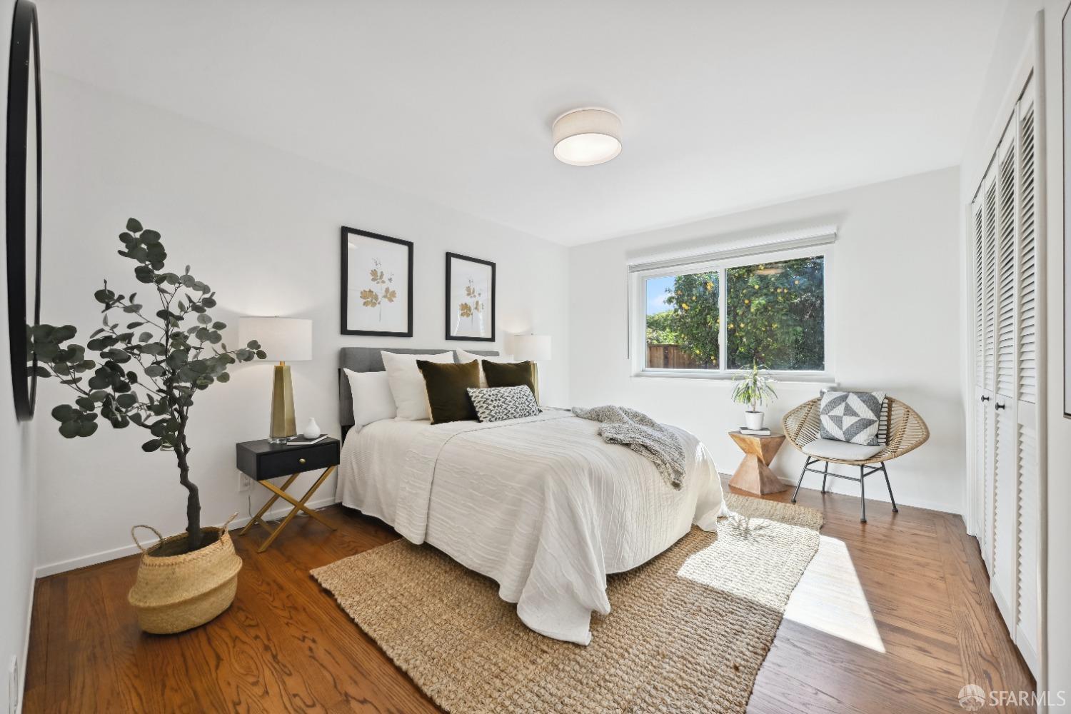 1208 Peach Street Alameda, CA 94501 - Photo 25 of 31 a bedroom with bed and a window