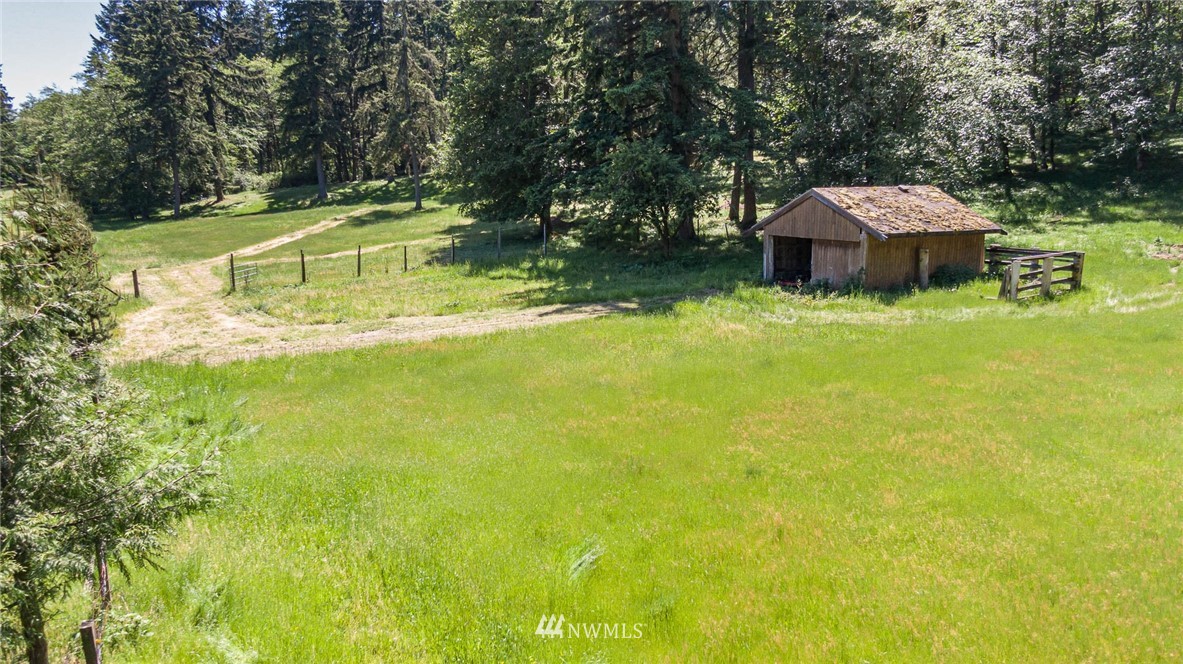 124-xx Southwest Bank Road Vashon, WA 98070 - Photo 4 of 20