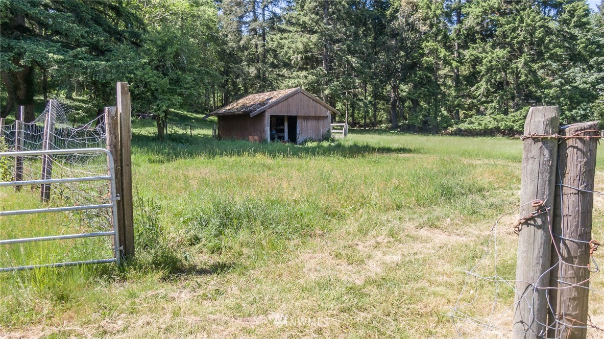 124-xx Southwest Bank Road Vashon, WA 98070 - Photo 6 of 20