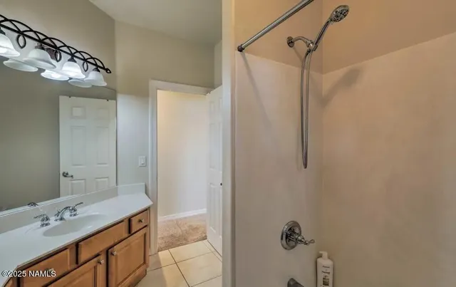 $2,900 | 210 West Cedar Avenue, Flagstaff, AZ 86001