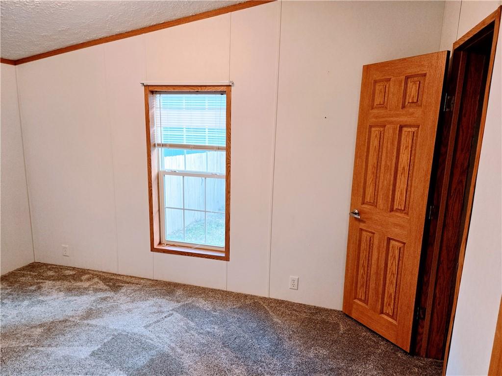 9 Southeast 190 Road Warrensburg, MO 64093 - Photo 15 of 22