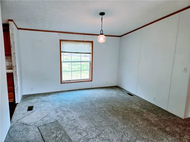 $265,000 | 9 Southeast 190 Road, Warrensburg, MO 64093