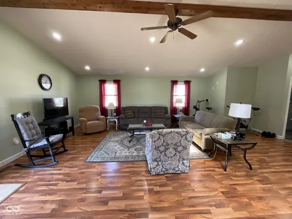 $269,900 | 7017 South 3rd Street, Hillsdale, IN 47854