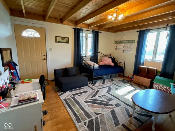 $269,900 | 7017 South 3rd Street, Hillsdale, IN 47854