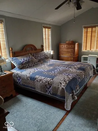 $269,900 | 7017 South 3rd Street, Hillsdale, IN 47854