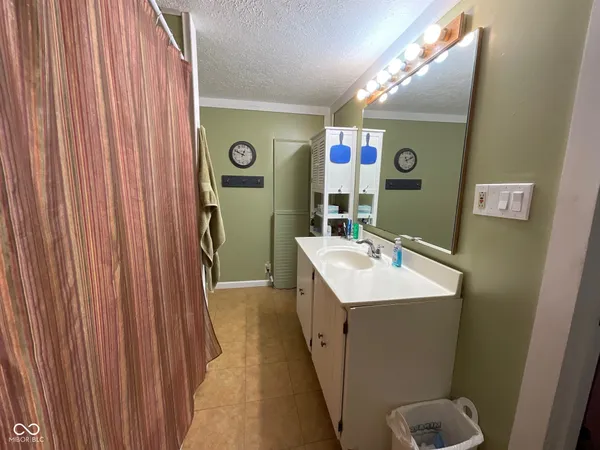 $269,900 | 7017 South 3rd Street, Hillsdale, IN 47854