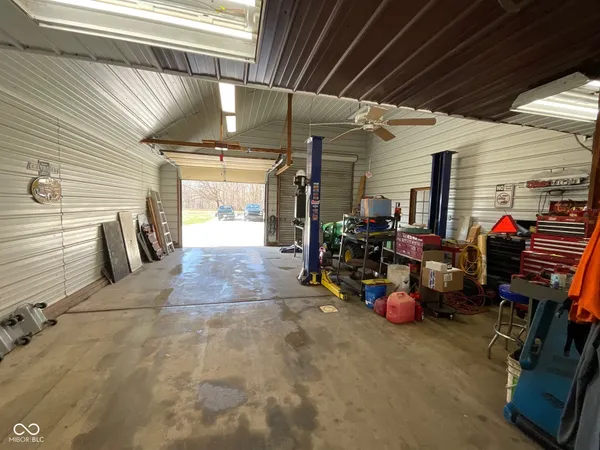 $269,900 | 7017 South 3rd Street, Hillsdale, IN 47854