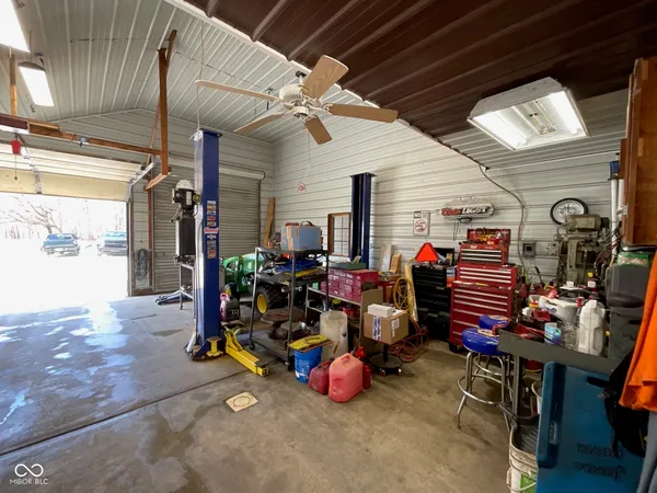 $269,900 | 7017 South 3rd Street, Hillsdale, IN 47854