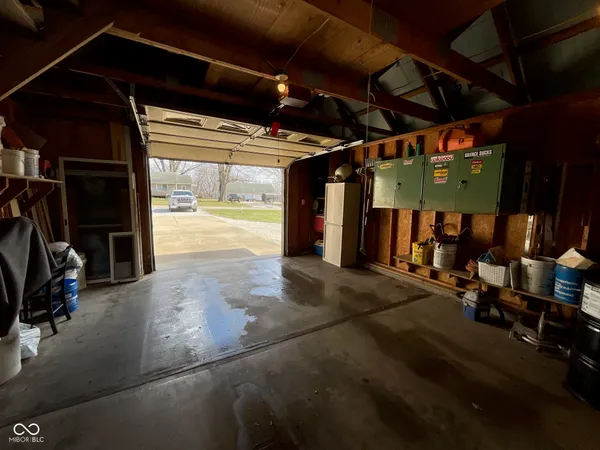 $269,900 | 7017 South 3rd Street, Hillsdale, IN 47854