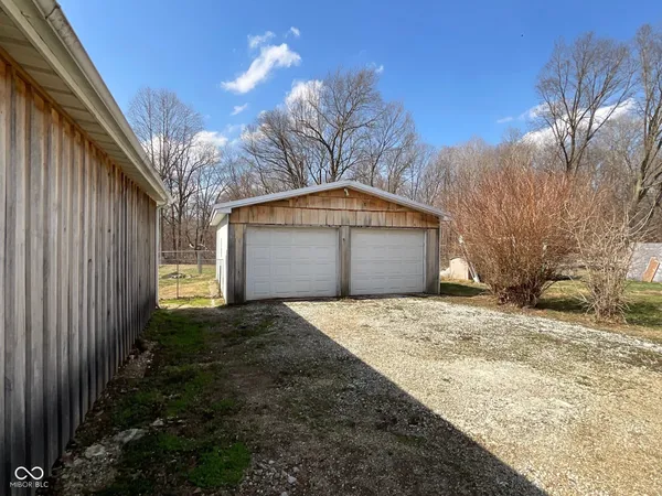 $269,900 | 7017 South 3rd Street, Hillsdale, IN 47854