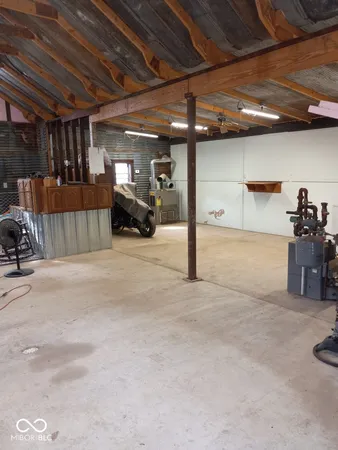 $259,900 | 7017 South 3rd Street, Hillsdale, IN 47854