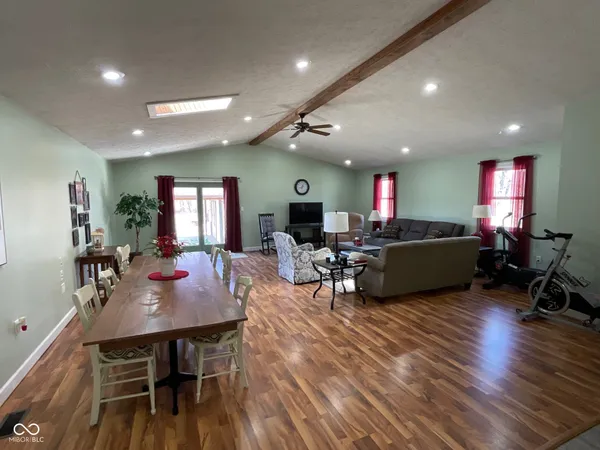 $269,900 | 7017 South 3rd Street, Hillsdale, IN 47854