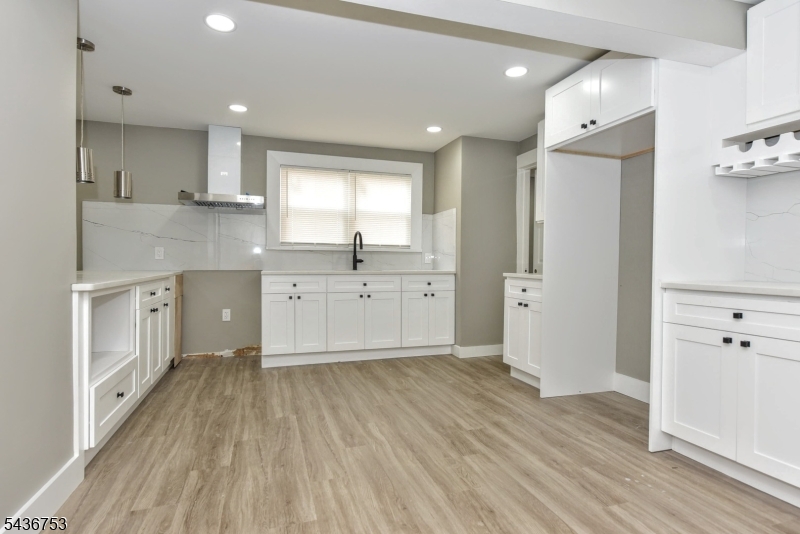134 North 8th Street Paterson, NJ 07522 - Photo 6 of 19