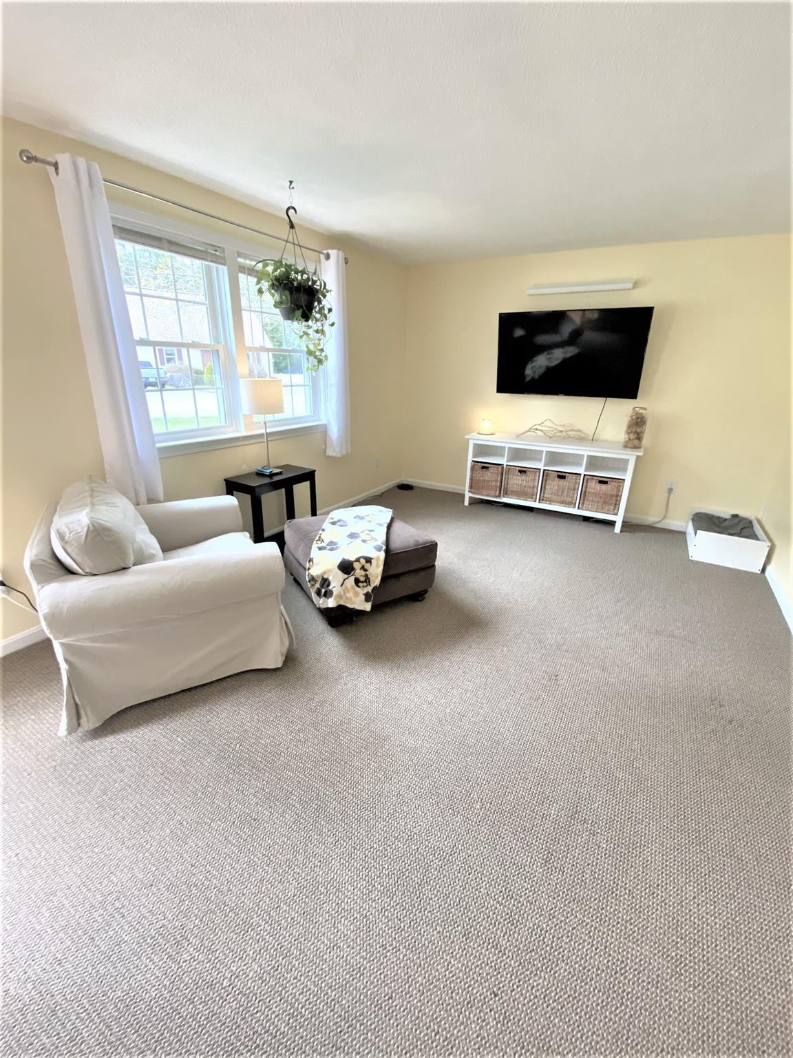 5 Erla Road Merrimack, NH 03054 - Photo 11 of 40