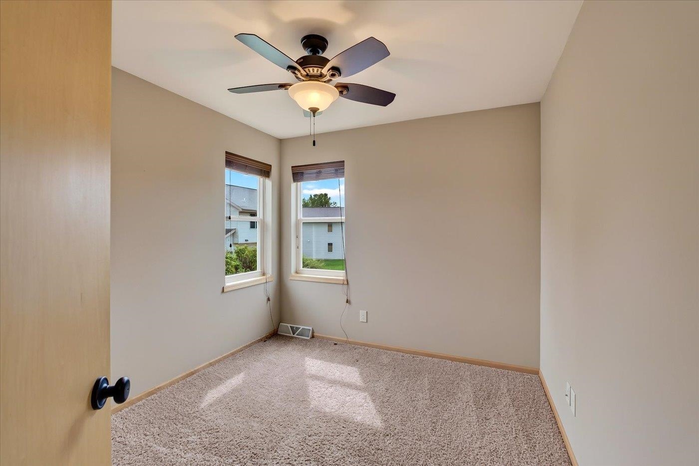 6909 Country Madison, WI 53719 - Photo 38 of 43 Gallery Image 38
