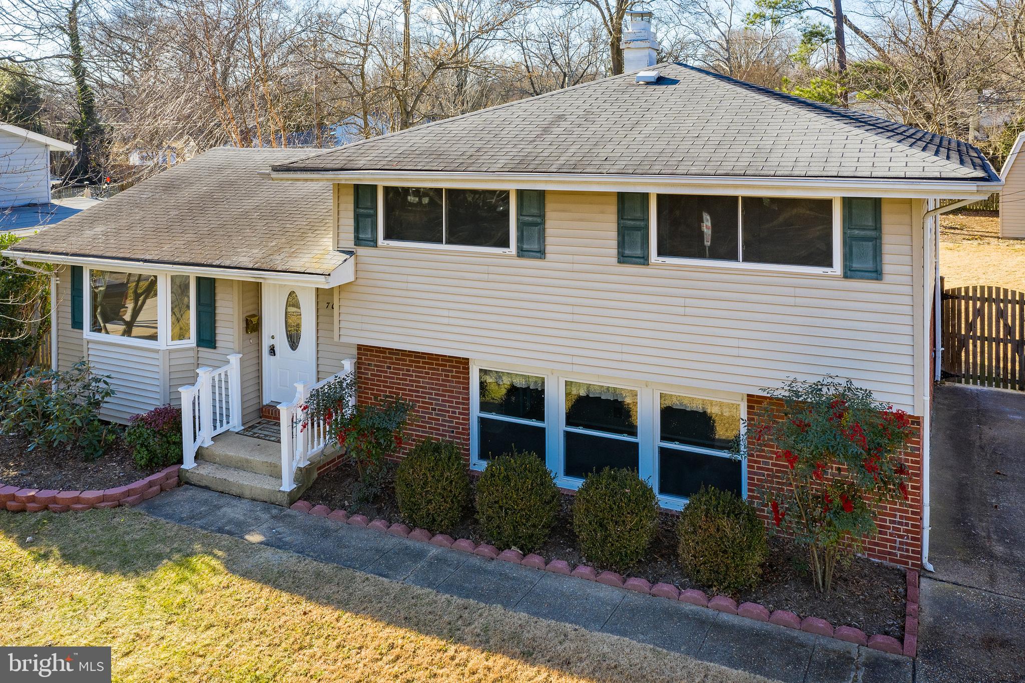709 Pin Oak Road Severna Park, MD 21146 - Photo 3 of 34 Exterior Front (alt view)