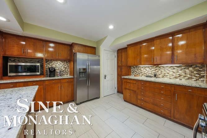 113 Moran Road Grosse Pointe Farms, MI 48236 - Photo 21 of 43
